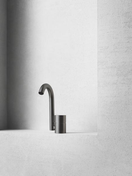 FANTINI About Water Faucet Michael Anastassiades